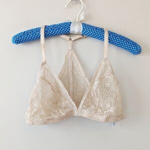 Wacoal Take The Plunge Wire Free Sheer Lace Racerback Bra Size 36‎